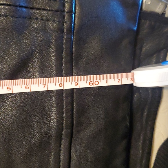 SPECIAL PRICE ⭐️⭐️Black leather jacket Allsaints with pocket as shown on picture